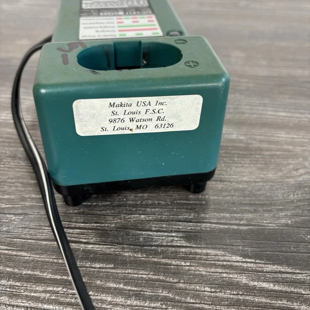Makita DC1411 Genuine Ni-MH Ni-Cd Class 2 Battery Charger 7.2V 9.6V 12V 14.4V